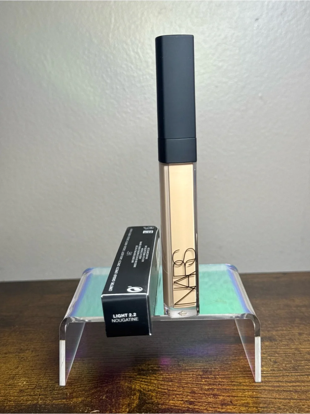 Nars radiant creamy concealer light 2.2 nougatine